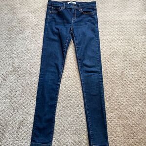 Banana Republic premium denim. Size 25. Skinny. Excellent condition